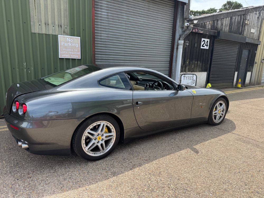 Ferrari 612 Scaglietti photograph 14