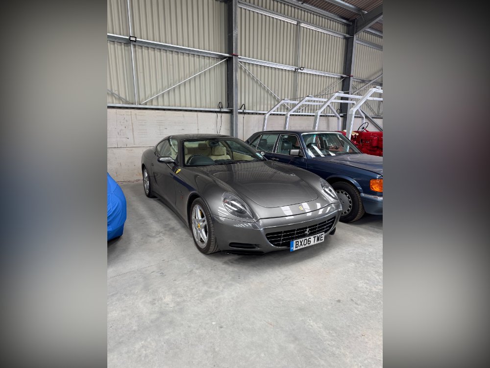 Ferrari 612 Scaglietti photograph 16