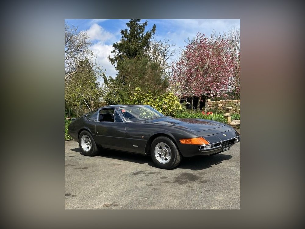 Ferrari Daytona photograph 28