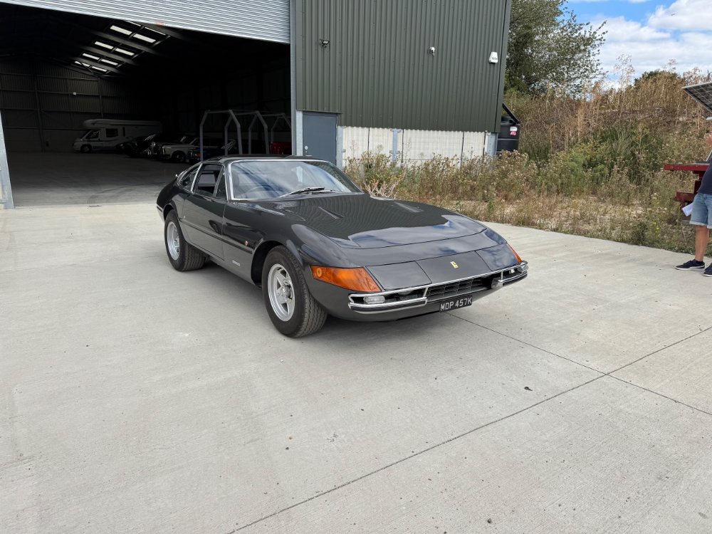Ferrari Daytona photograph 39
