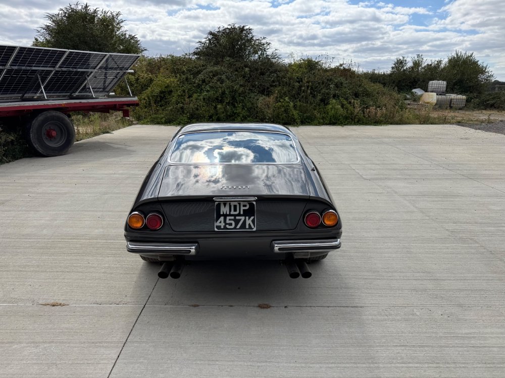 Ferrari Daytona photograph 40